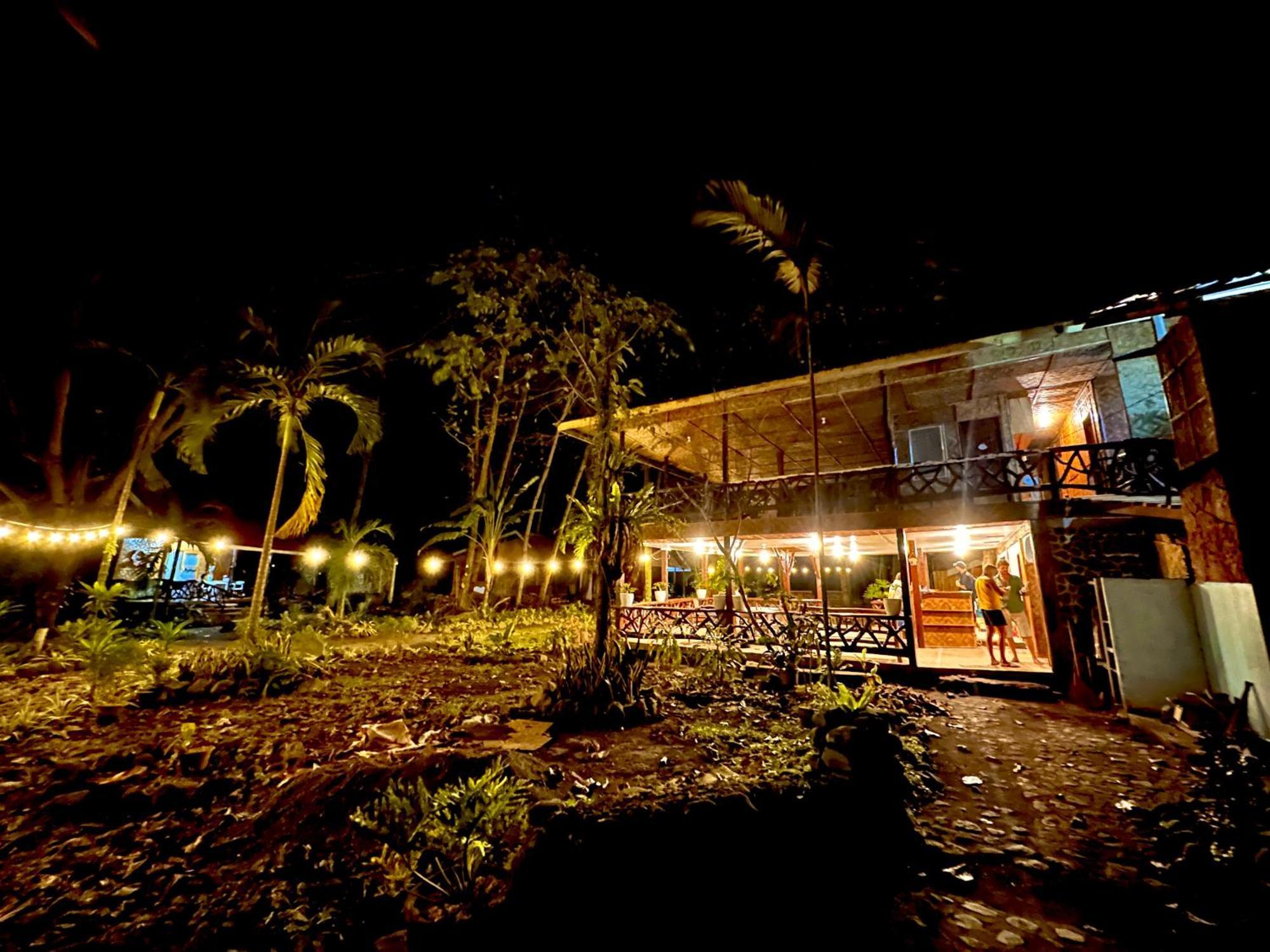 Playa Del Fuego Camiguin Beach Hostel & Resort Mambajao Exteriör bild