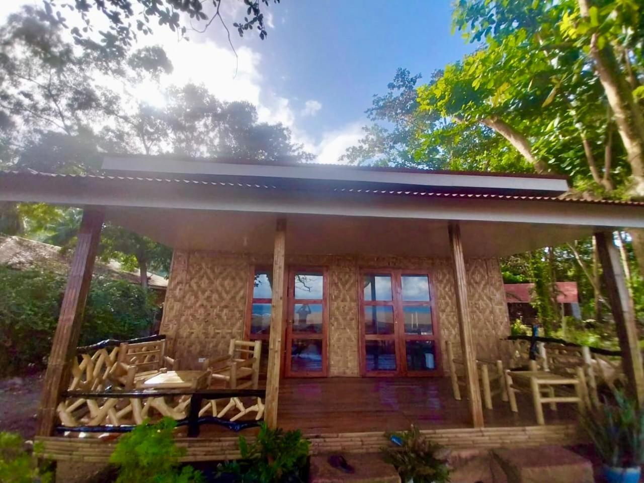 Playa Del Fuego Camiguin Beach Hostel & Resort Mambajao Exteriör bild