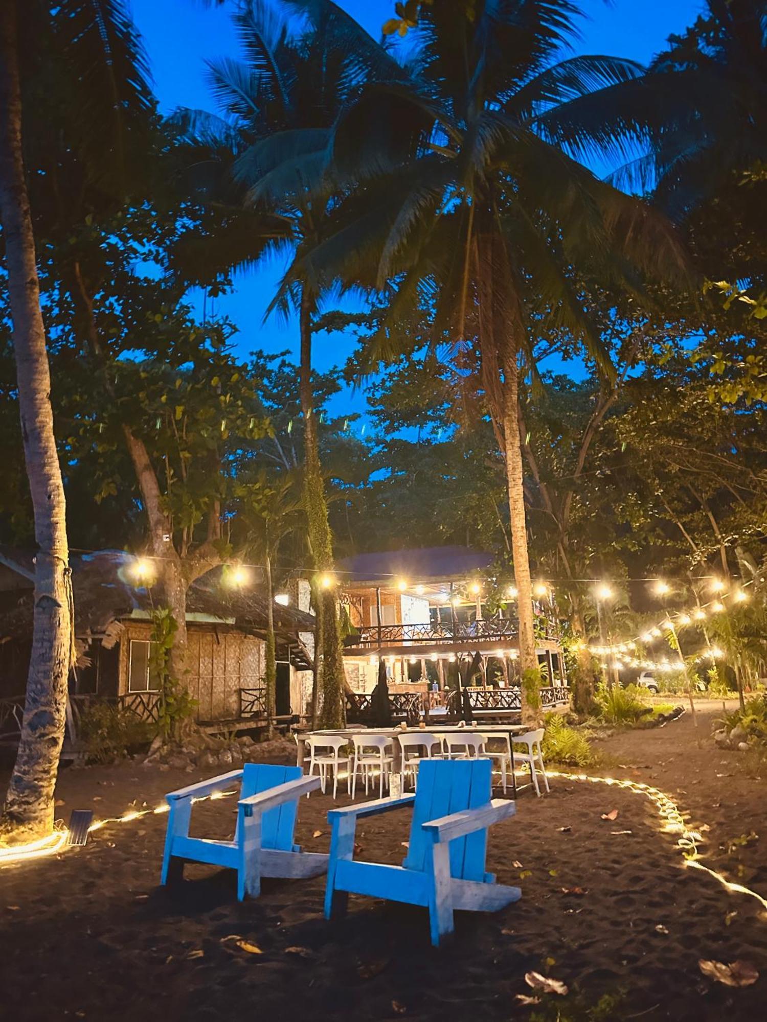 Playa Del Fuego Camiguin Beach Hostel & Resort Mambajao Exteriör bild