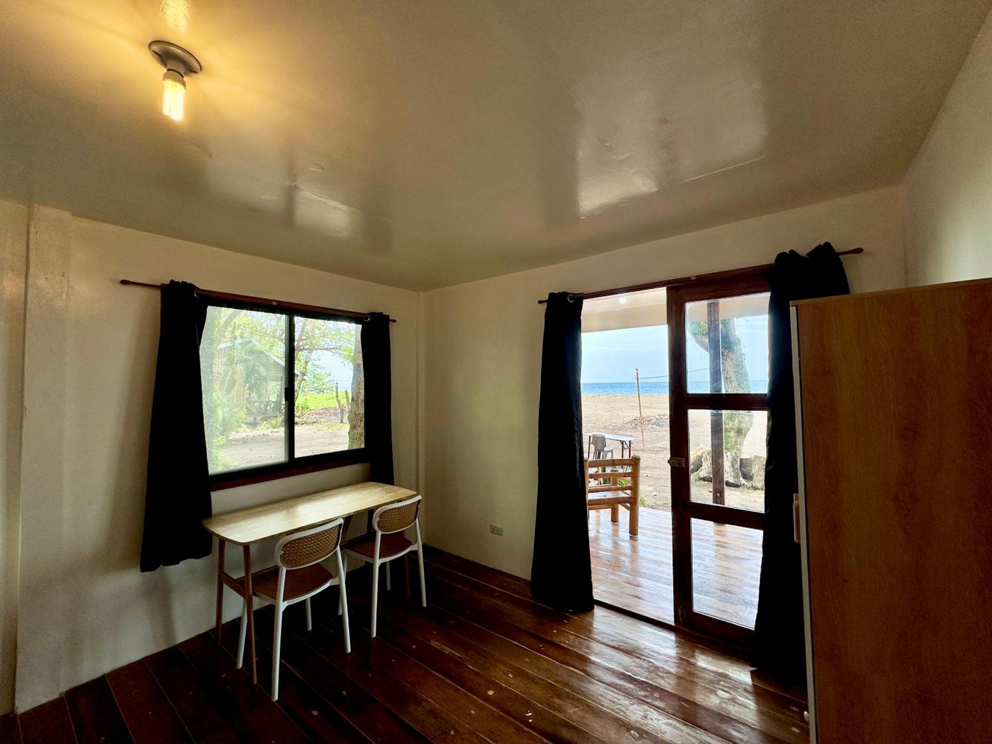 Playa Del Fuego Camiguin Beach Hostel & Resort Mambajao Exteriör bild