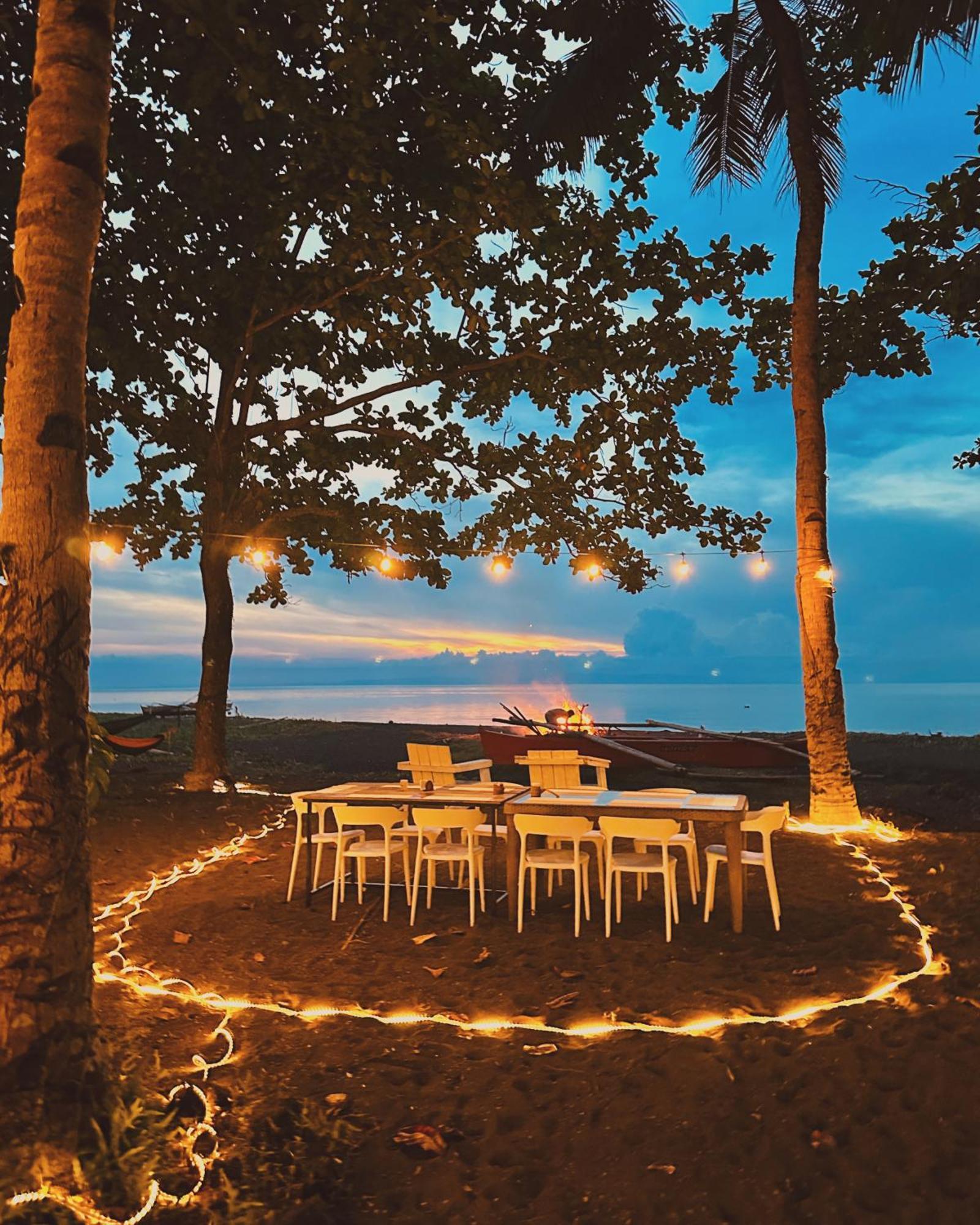 Playa Del Fuego Camiguin Beach Hostel & Resort Mambajao Exteriör bild